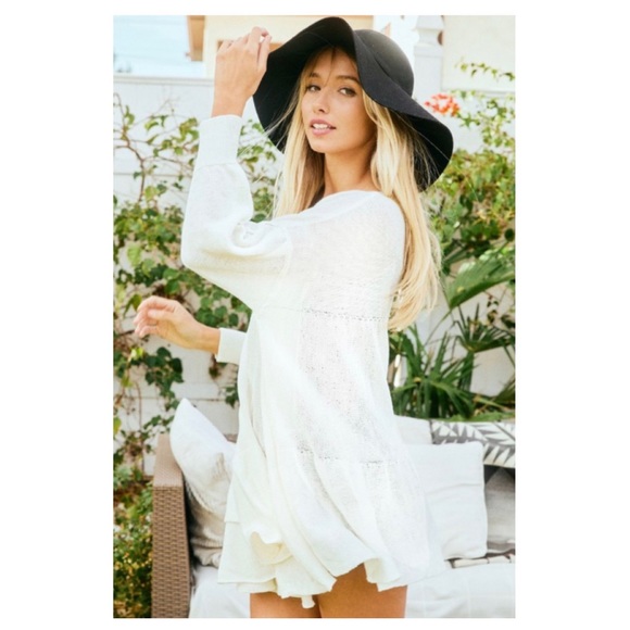 164 $20 auction start❤️Pretty tiered boatneck tunic top - Picture 4 of 7